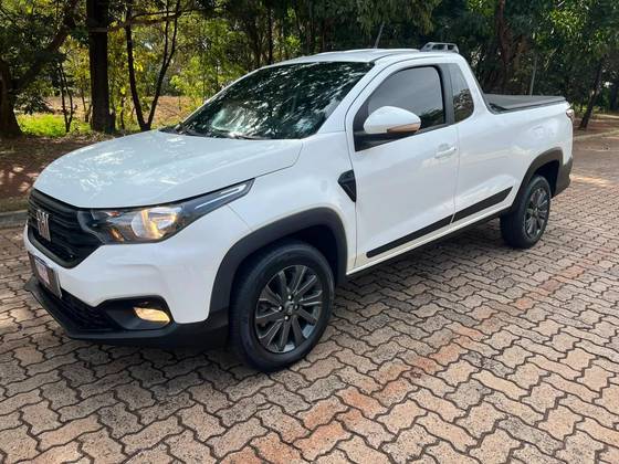 FIAT STRADA 1.3 FIREFLY FLEX FREEDOM CS MANUAL FIAT STRADA 1.3 FIREFLY FLEX FREEDOM CS MANUAL